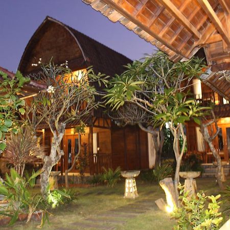 Boga Segara Villa And Resto Batununggul Exteriör bild