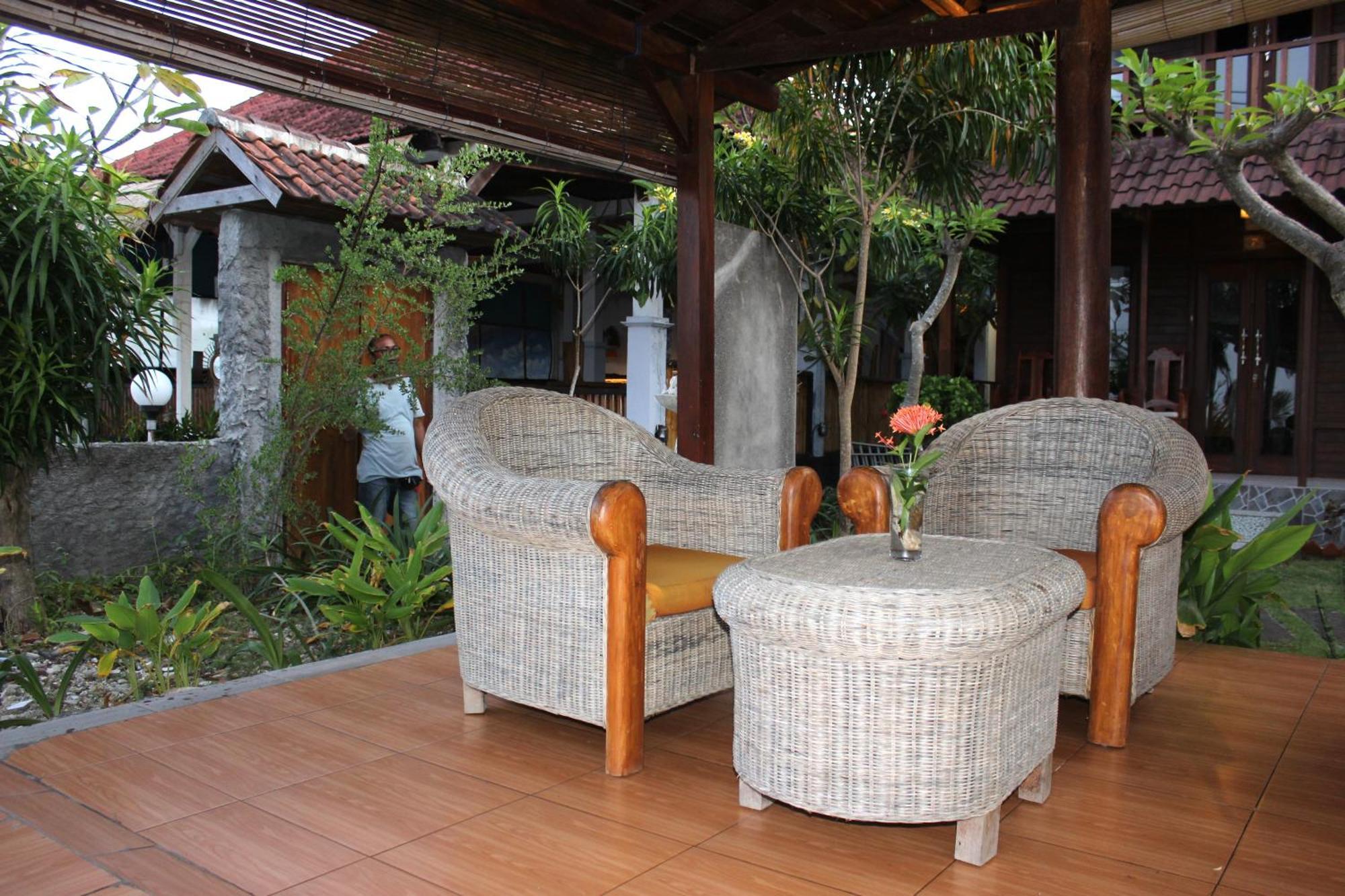 Boga Segara Villa And Resto Batununggul Exteriör bild