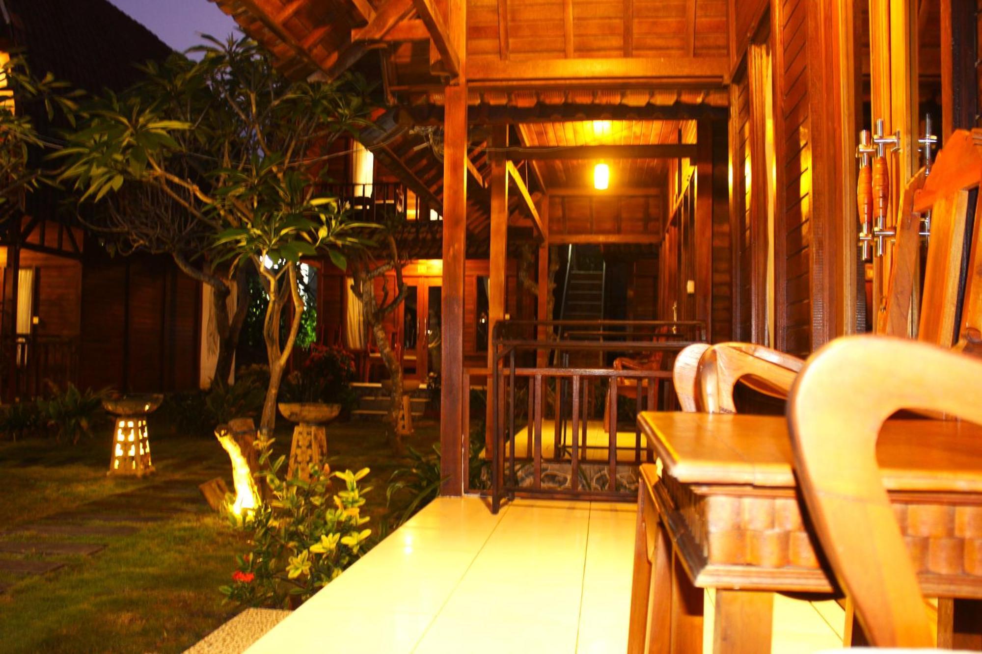 Boga Segara Villa And Resto Batununggul Exteriör bild