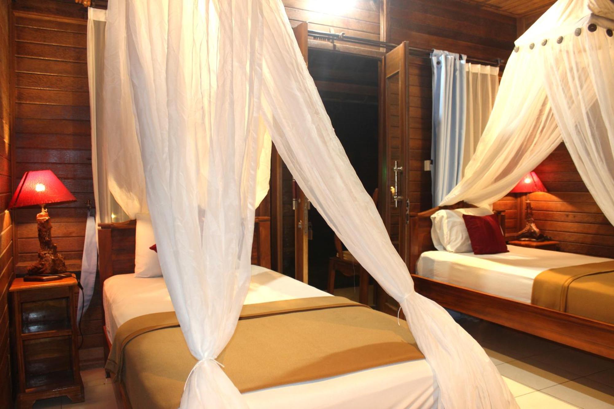 Boga Segara Villa And Resto Batununggul Exteriör bild
