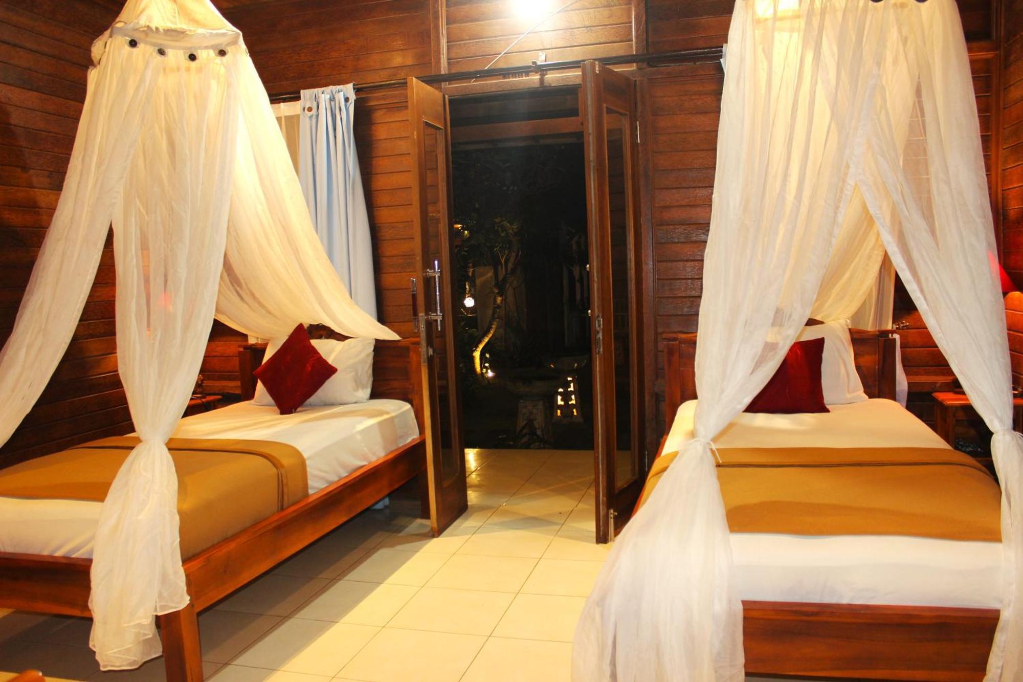 Boga Segara Villa And Resto Batununggul Exteriör bild