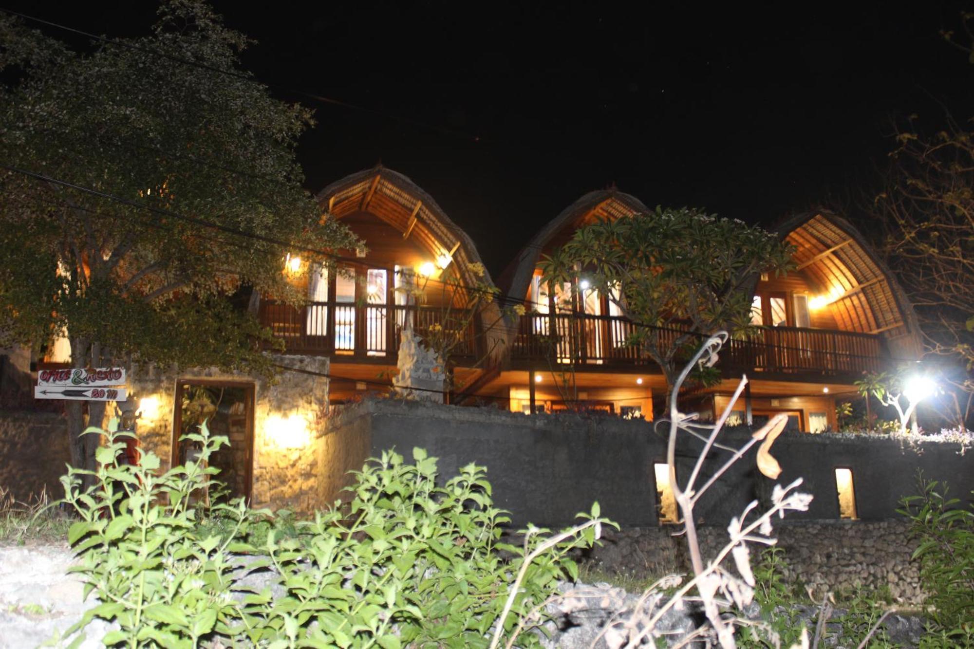 Boga Segara Villa And Resto Batununggul Exteriör bild
