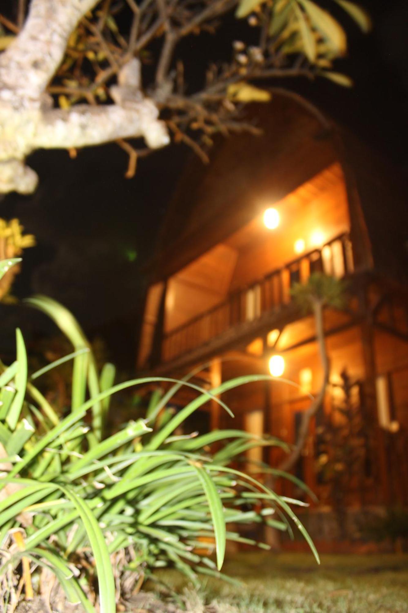 Boga Segara Villa And Resto Batununggul Exteriör bild